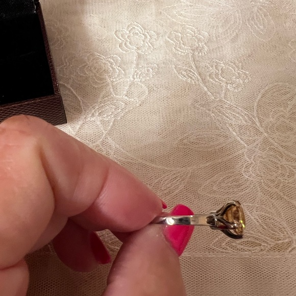 Certified Genuine 2.30 CT Champagne Diamond ring - Picture 6 of 9